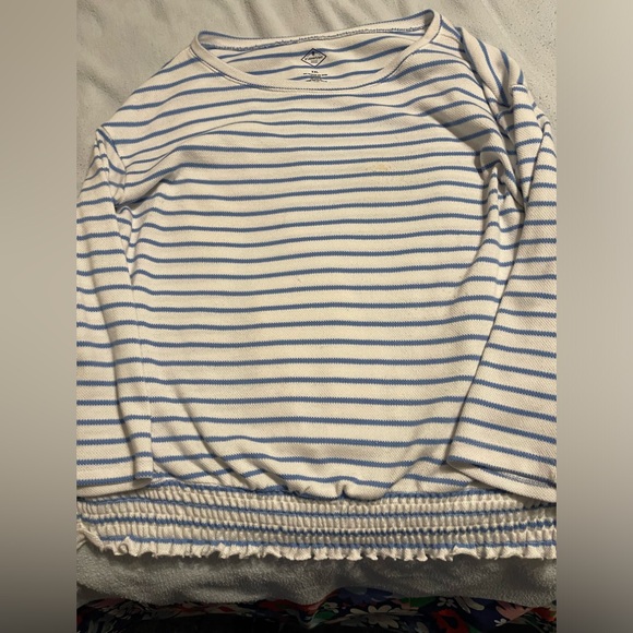 Long Sleeve. St John’s Bay Blue/White Top. Size XXL - Picture 4 of 5